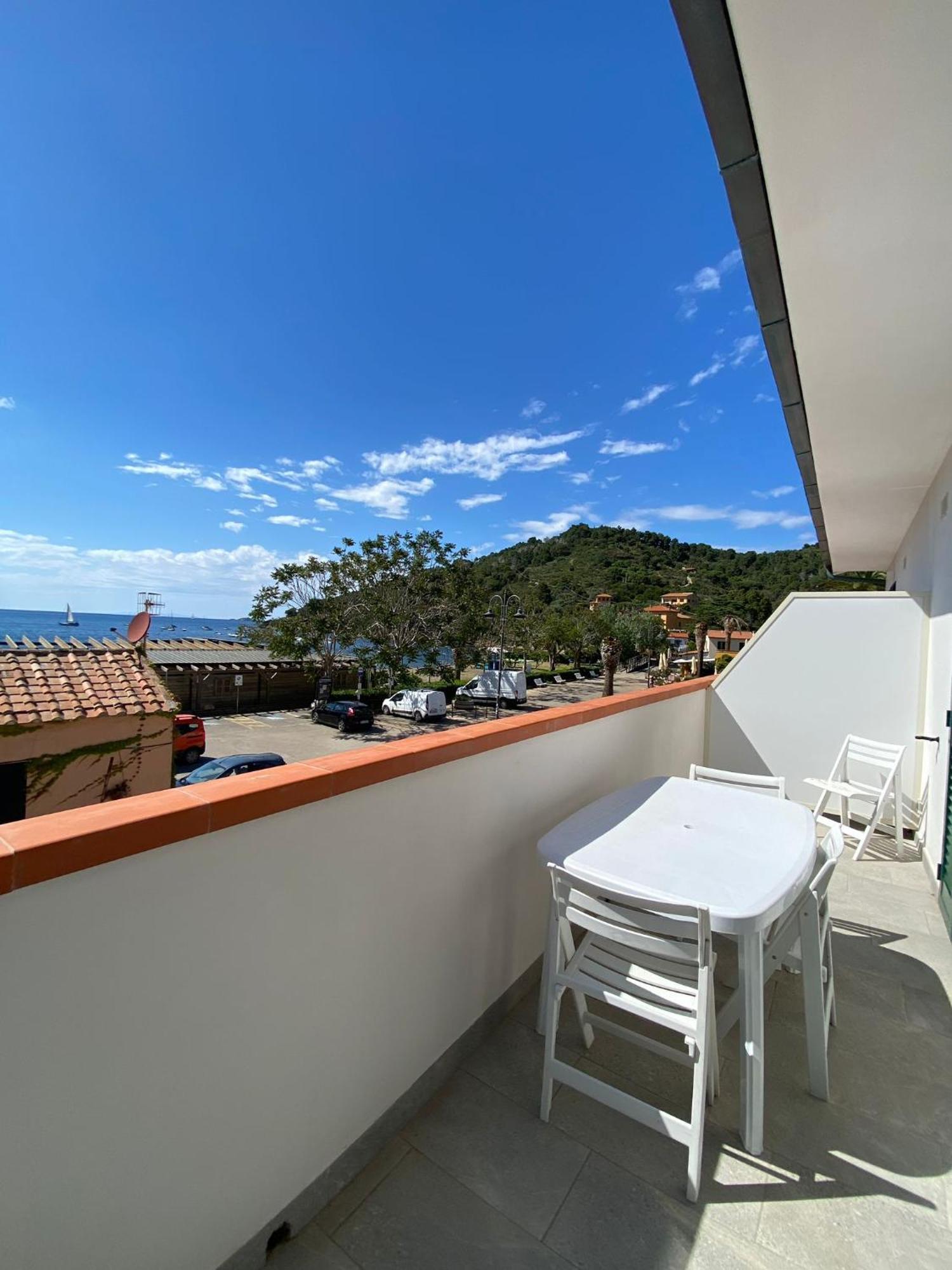 Residence Hotel Villa Mare Portoferraio Exterior foto
