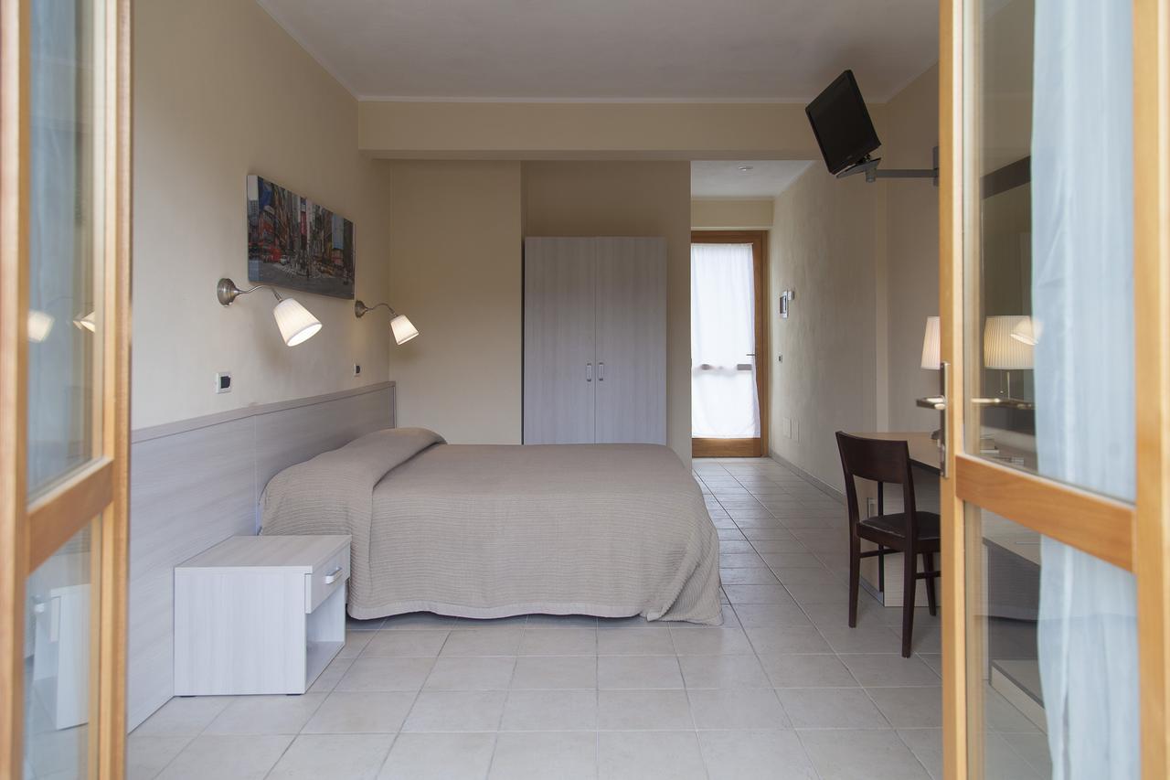 Residence Hotel Villa Mare Portoferraio Exterior foto