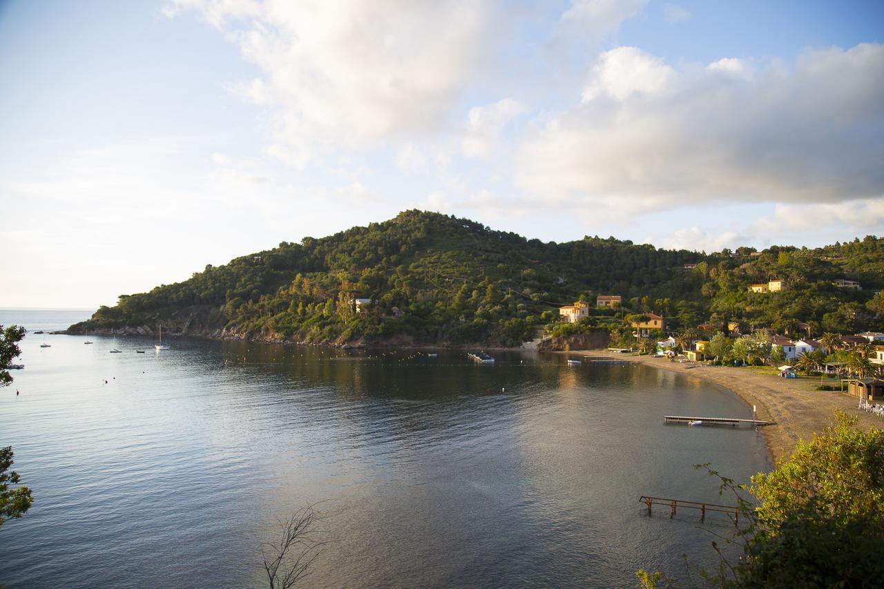 Residence Hotel Villa Mare Portoferraio Exterior foto